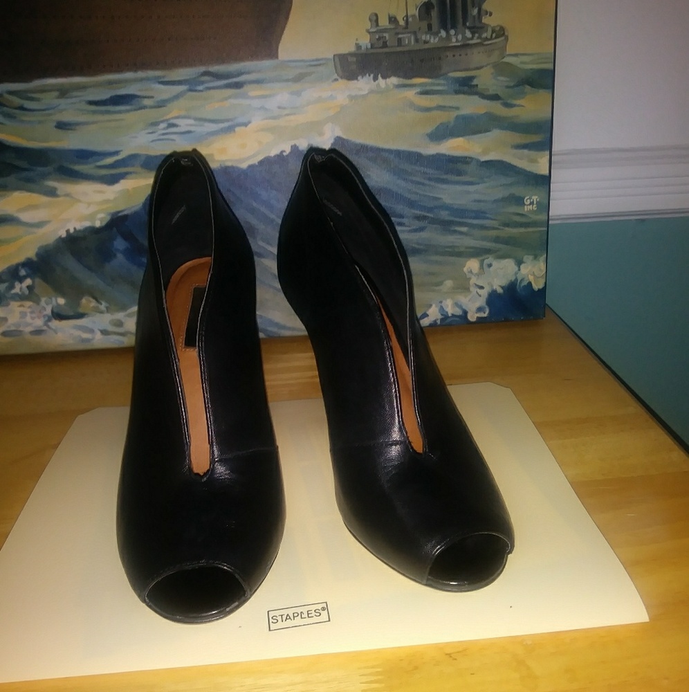 🌞🍁Halogen peep toe - Picture 2 of 3